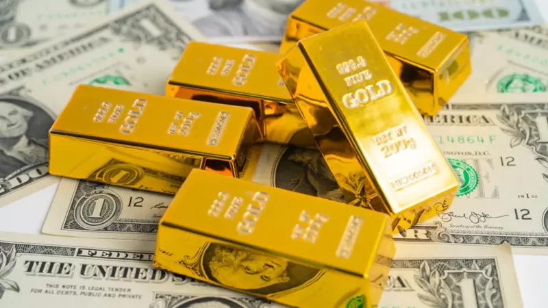 Altın Fiyatları Tarihi Zirvede: Yatırımcıların Gözü Bu Rakamlarda!