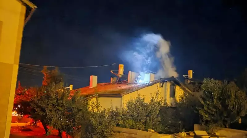 Ankara'da İki Katlı Binada Çıkan Yangın İki Kişiyi Etkisi Altına Aldı!