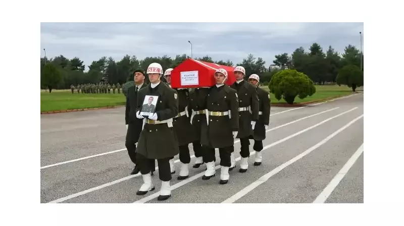 Balıkesir'de Kan Donduran Firari Faciası: Uzman Çavuş Son Yolculuğuna Uğurlandı