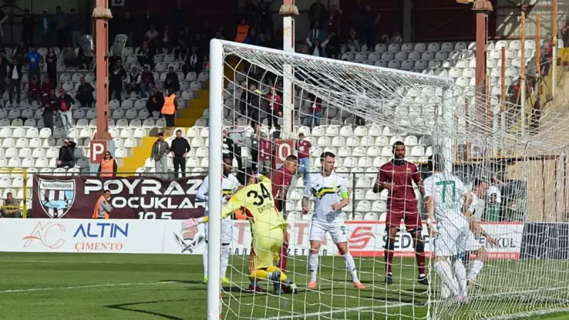 Bandırmaspor - Erokspor Maçı Heyecan Dolu Beraberlikle Sonuçlandı! Gol Yağmuru Eşliğinde 3-3'lük Skor