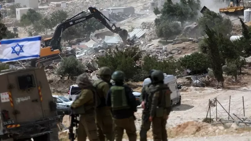 Batı Şeria'da Kanlı Gece: Siyonist Askerler Filistin Beldesine Baskın Düzenledi!