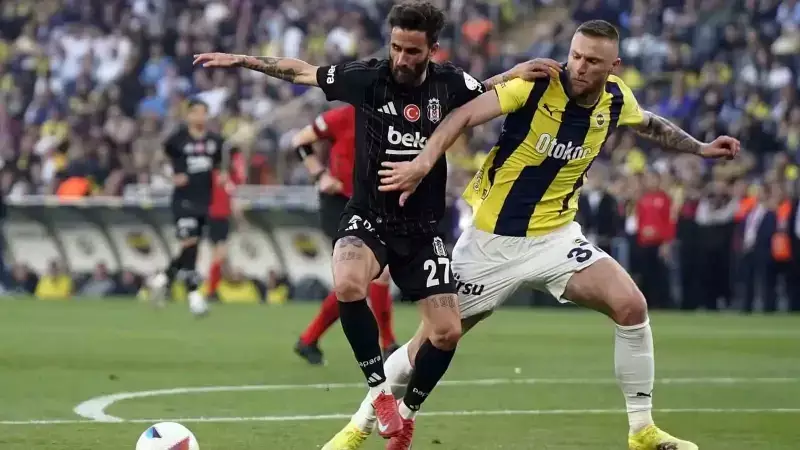 Beşiktaş - Fenerbahçe Derbisi İçin Biletler Yarın Kapışılacak! İşte Göz Kamaştıran Fiyatlar
