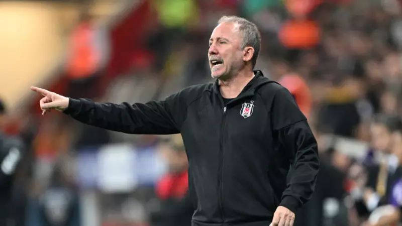 Beşiktaş'ta Sergen Yalçın'ın Asla Vazgeçemediği 3 Futbolcu! İşte Kara Kartal'ın Değişmezleri