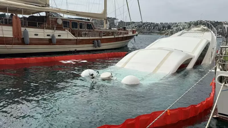 Bodrum'da Lüks Yat Sulara Gömüldü: Batışın Sırrı Çözülemiyor!