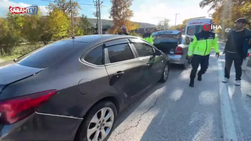 Bolu Abant Yolunda Zincirleme Kaza: 3 Yaralı, Trafik Felç!
