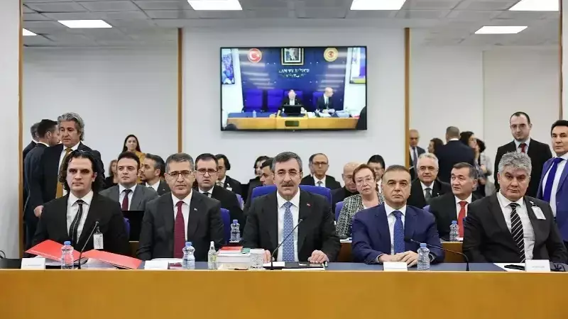 Bütçe Tasarısı Meclis'te Masaya Yatırıldı: İşte Beklenen Detaylar!