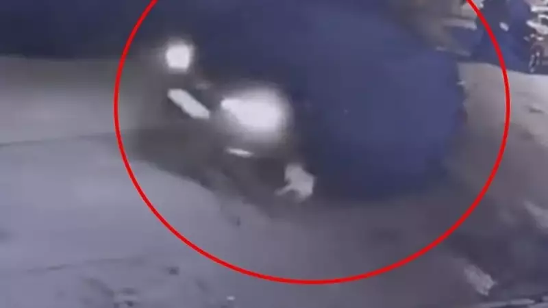 Bursa'da Vicdansız Sürücü: Cipe Çarptığı Köpeği Yol Ortasında Bırakıp Kaçtı!