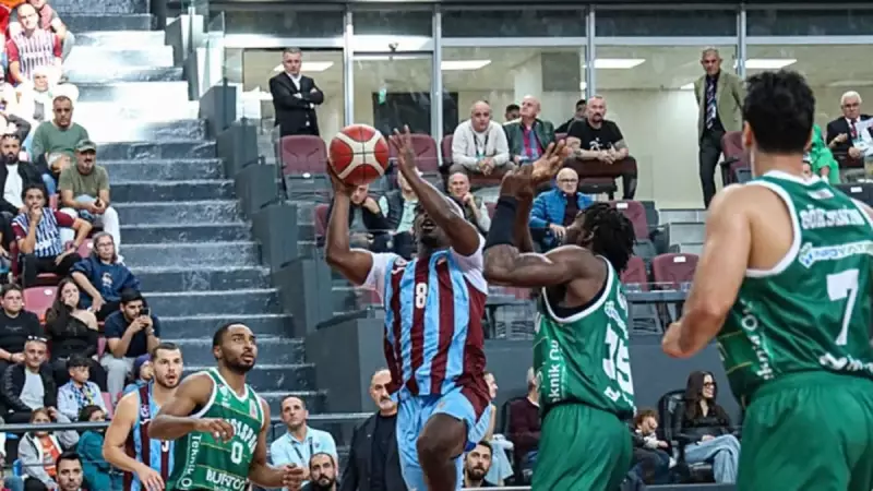 Bursaspor Basketbol, Trabzonspor Karşısında Adeta Fırtına Gibi Esti! İşte Deplasman Zaferinin Detayları