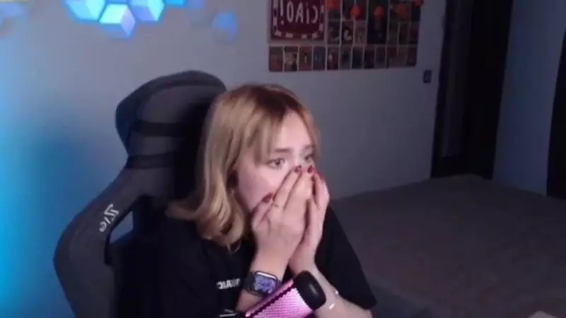 Canlı Yayında Deprem! Sunucunun Panik Anları Kameraya Böyle Yansıdı