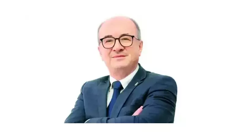 CHP'li Başkan'dan Skandal Cuma Mesajı: İçki Masasından 'Kutlu' Veda!