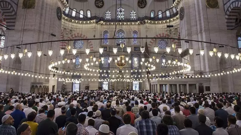 Cuma Namazı Rehberi: Diyanet'e Göre Kılınışı, Duaları ve Farz Olma Şartları