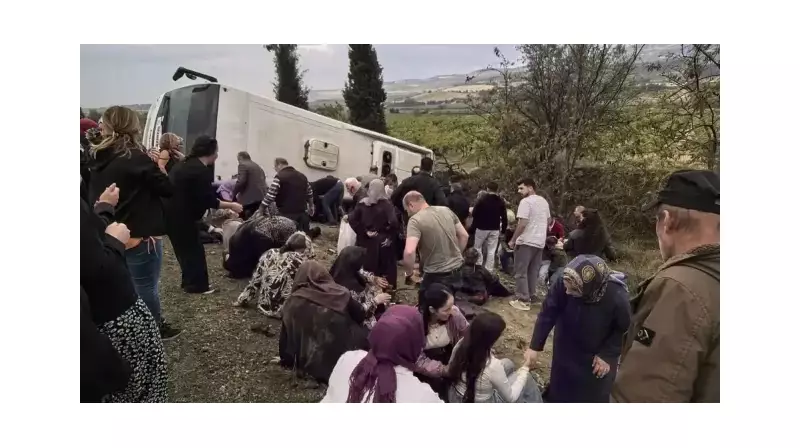 Denizli'de Feci Kaza: Tur Otobüsü Devrildi! Çok Sayıda Ölü ve Yaralı Var