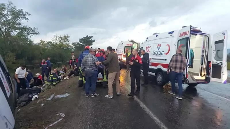 Denizli'de Feci Minibüs Kazası: Çok Sayıda Ölü ve Yaralı