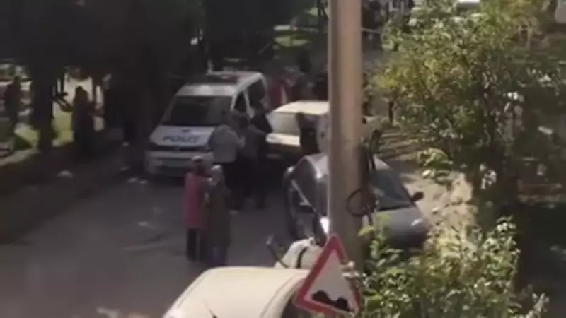 Düğüm Gecesi Kanlı Facia: Kocasını Öldürüp Kendini Bıçakladı!