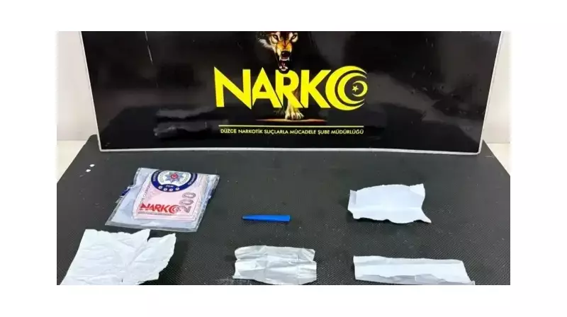 Düzce'de Uyuşturucu Operasyonu: İki Şüpheli Tutuklandı!