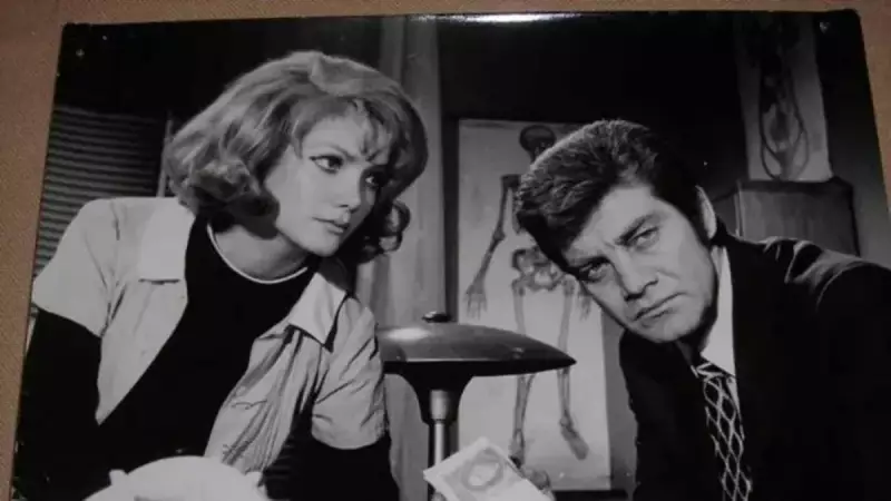 Ekrem Bora'nın Şaşırtan Gerçeği: 'Şehit Çocuğu' İmajının Arkasında Yatan Sır Perdesi Aralandı!