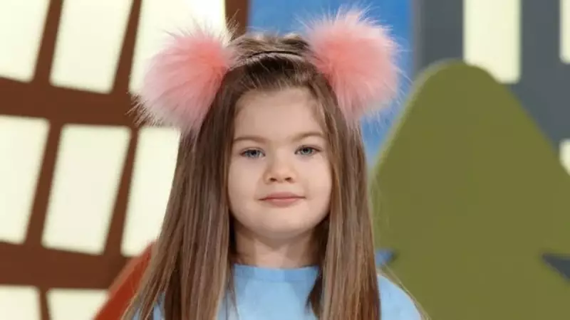 Ela Yolcu'nun Şaşırtan Son Hali! 'Çocuktan Al Haberi' Yıldızı Büyümüş de Değişmiş