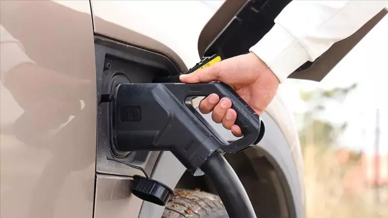 Elektrikli Araç Devrimi Hız Kesmiyor: Türkiye'de Şarj İstasyonları Rekor Kırdı!