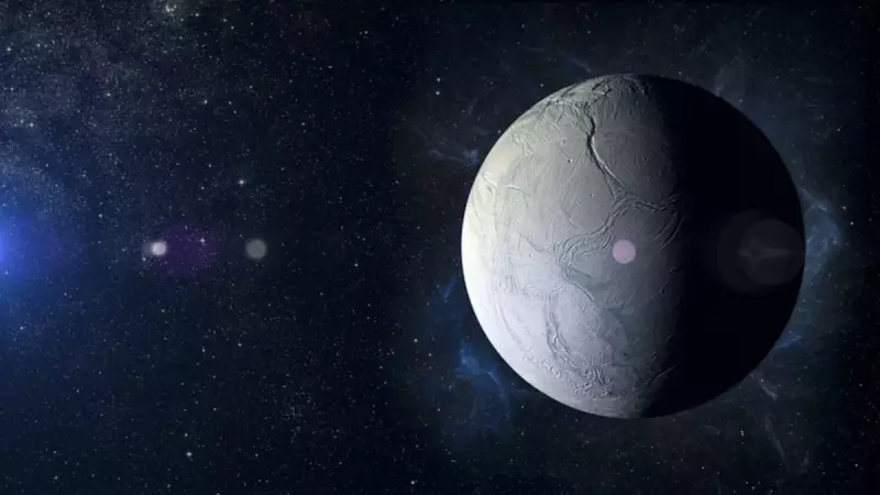Enceladus'ta Yaşam İhtimali Artıyor: Uzayda Saklı Okyanus Şaşırtıyor!