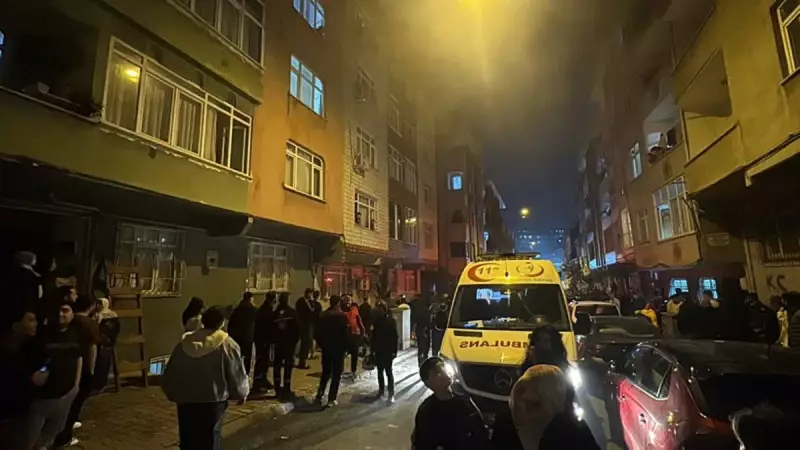 Esenler'de 5 Katlı Binada Korkunç Yangın! 15 Kişi Yaralandı, Mahalle Alevlere Teslim