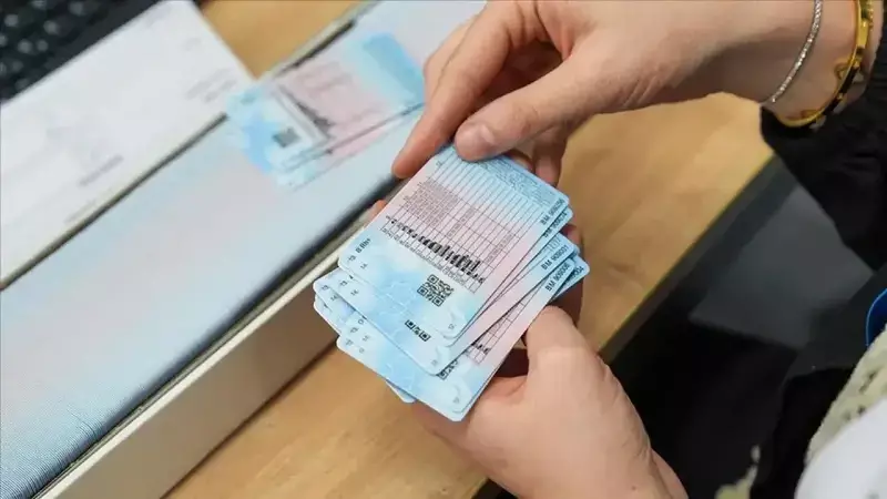 Eski Ehliyetler İçin Son Tarih Açıklandı: 2025'te Kapılar Kapanıyor!