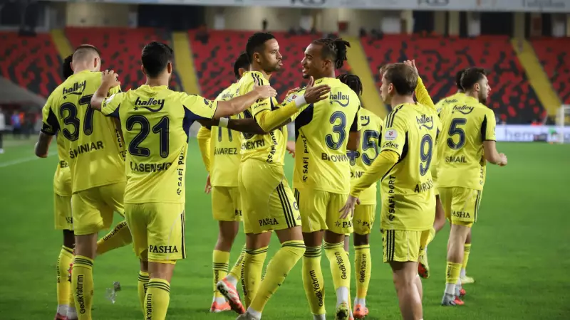 Fenerbahçe, Gaziantep FK'yı 10. Kez Üst Üste Yendi: Tarihi Bir Seri!