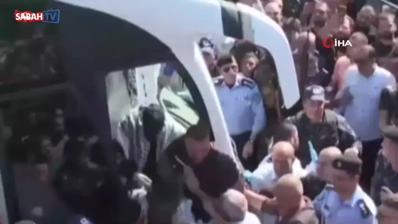 Filistinli Mahkumların Dönüşü: Ramallah'ta Duygu Yüklü Karşılama ve Yeni Bir Umut