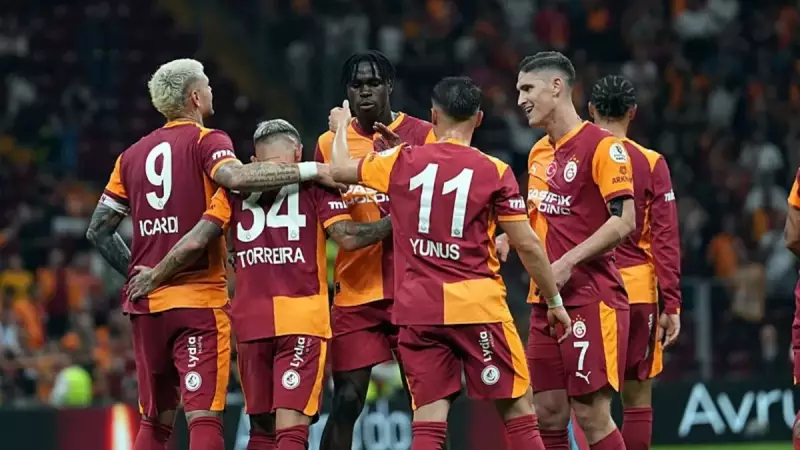 Galatasaray'da Bomba Transfer! Icardi ve Sané Resmen Görev Başında