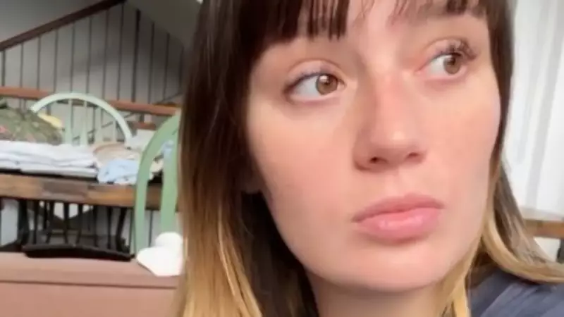 Gizem Karaca'nın Minik Kızı Leyla 4 Aylık Oldu! İşte O Tatlı Kutlama Anları