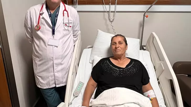 Şiddetli Karın Ağrısıyla Hastaneye Koştu! Bağırsaklarında Bulunan Şoke Etti