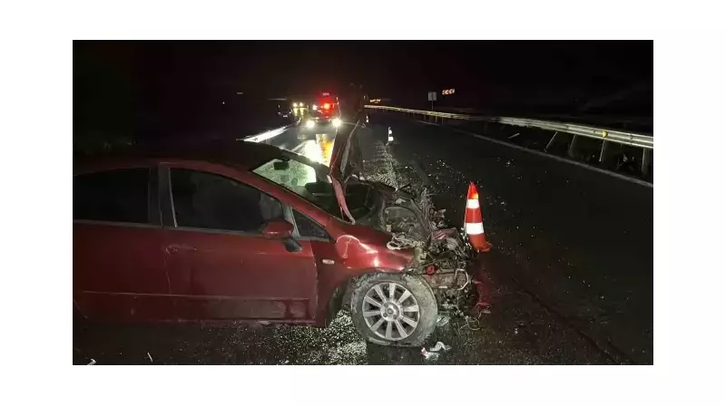 Şiddetli Yağmur İstanbul'da Trafiği Felç Etti: Kaza ve Yaralılar!