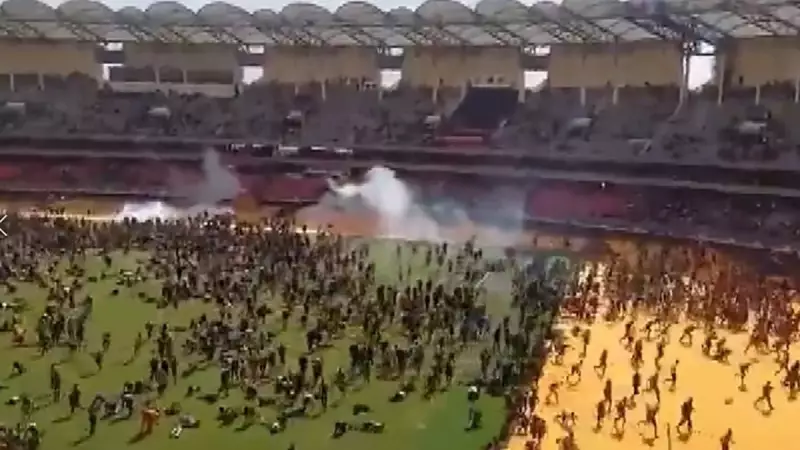 Kenya'da Eski Başbakan'ın Cenazesinde Kanlı Çatışma: Çok Sayıda Ölü ve Yaralı