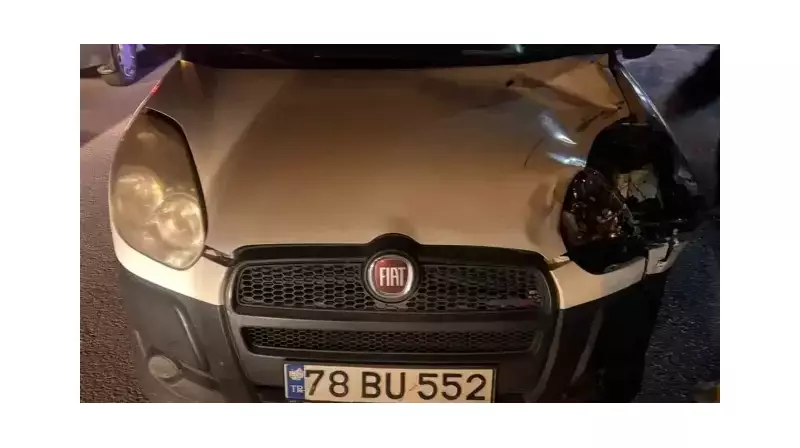 Konya'da Motosiklet ile Otomobil Çarpıştı: İki Yaralı!