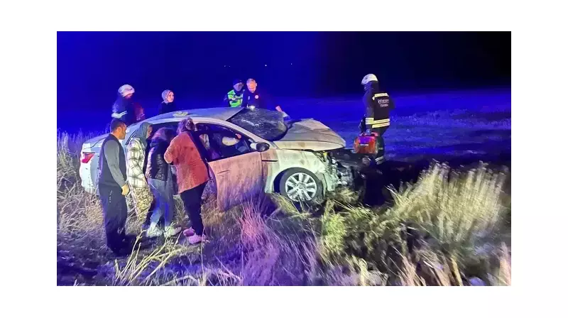 Korkunç Kaza: İki Araç Kafa Kafaya Çarpıştı! 4 Yaralı