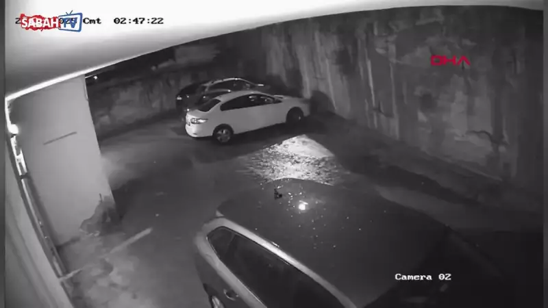 Maltepe'deki İstinat Duvarı Çöküşü: 3 Araç Enkaz Altında Kaldı!