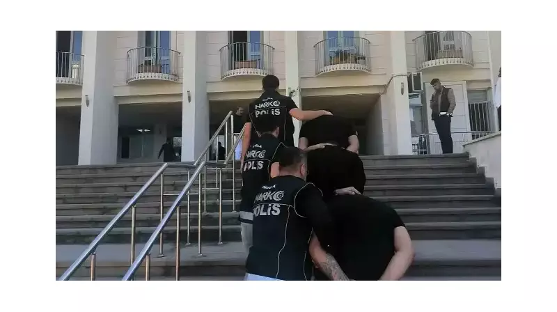 Muğla'da Uyuşturucu Operasyonu: 10 Kişi Tutuklandı!