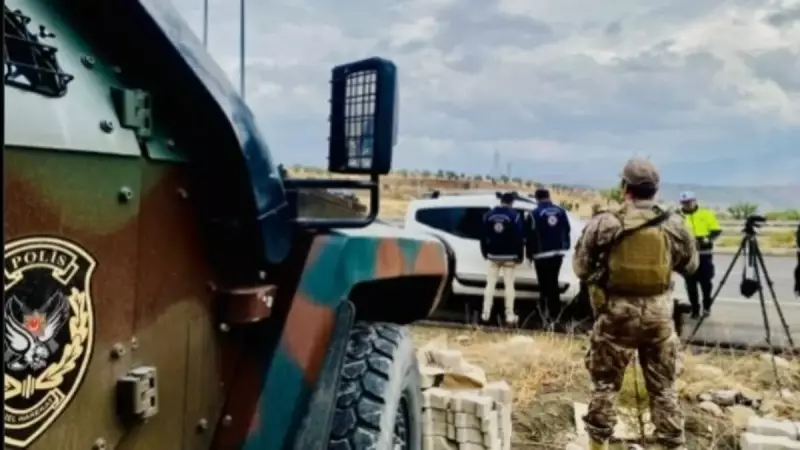 Şok Operasyon! 783 Kaçak Göçmen ve 169 Organizatör Tek Hamlede Yakalandı