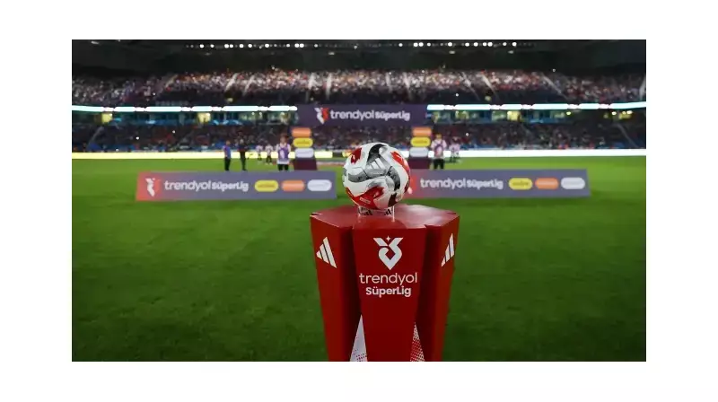 Süper Lig'de Heyecan Dorukta! 10. Haftanın Tüm Maç Programı Burada