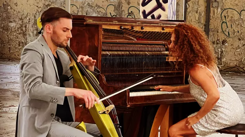 İstanbul'un Kalbinde Unutulmaz Bir Gece: Ünlü Sanatçıdan Özel Konser!