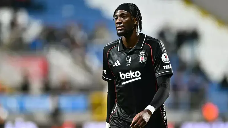 Tammy Abraham'dan Fenerbahçe'ye Duygu Yüklü Mesaj! Maç Sonu Paylaşımı Taraftarı Coşturdu