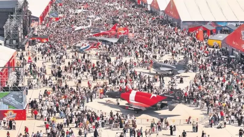 Teknofest Coşkusu Samsun'da: Gökyüzünde Teknoloji Şöleni!