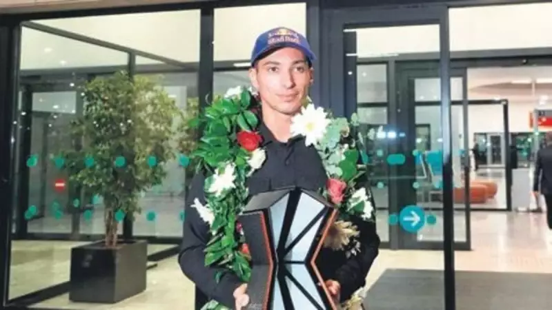 Toprak Razgatlıoğlu'ndan Duygu Yüklü İtiraf: 'Bu Şampiyonluğu Birlikte Kazandık!'