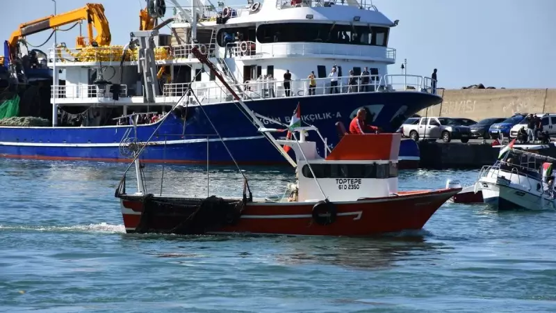 Trabzonlu Denizcilerden Karadeniz'de Anlamlı Destek: Filistin İçin Sulara Açıldılar!