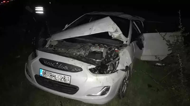 Tırın Otomobile Çarptığı Korkunç Kazada 4 Kişi Yaralandı! Acil Müdahale Hayat Kurtardı