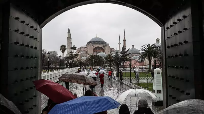 Turizmde Dev Hedef: 64 Milyar Dolar Gelir Kapıda!