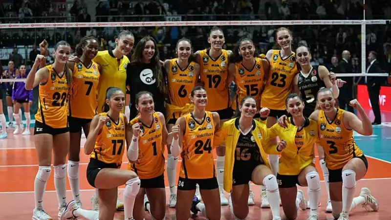 VakıfBank'tan Fırtına Gibi Galibiyet! Beşiktaş'a Set Bile Vermediler