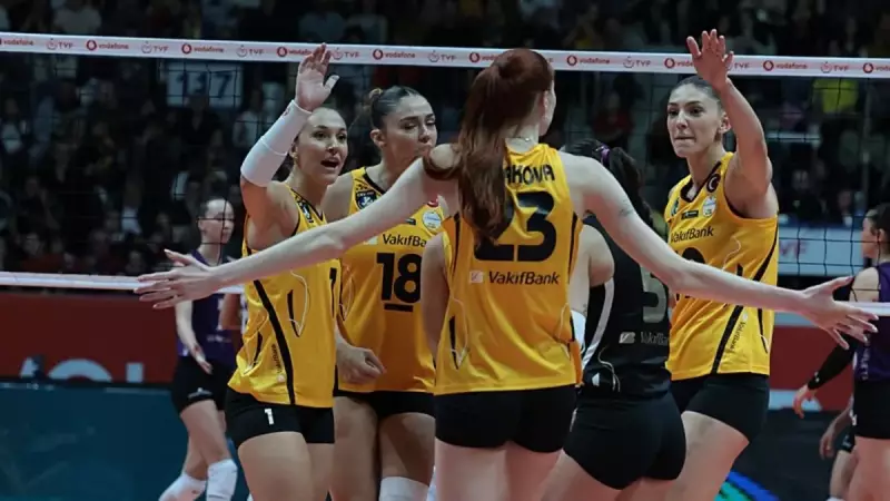 VakıfBank'tan Süper Lig'de Fırtına Gibi Başlangıç! Muratpaşa Belediyespor'u 3-1 Mağlup Ettiler