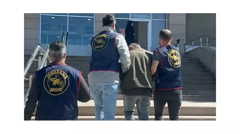 Van'da Yabancı Uyruklu Hükümlüye Büyük Operasyon! 11 Yıllık Cezası Vardı