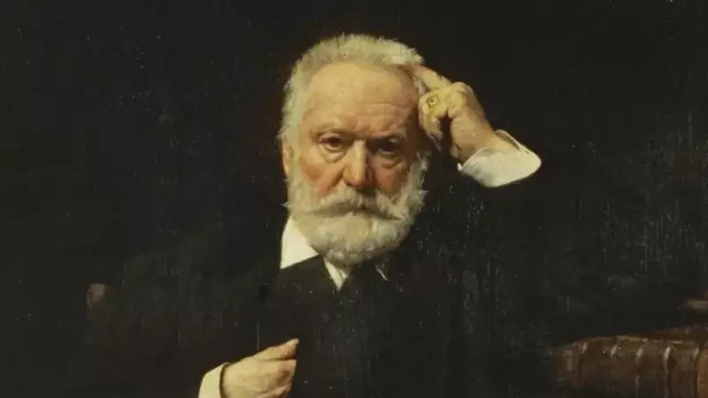 Victor Hugo'nun Ölümsüz Şiirleri: İşte Fransız Edebiyatının Devi'nin En Çarpıcı Mısraları ve Derin Anlamları