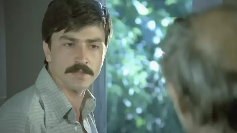 Yeşilçam'ın Karizmatik İsmi Mahmut Cevher'in Kızı Ünlü Çıktı! İşte Şaşırtan Akrabalık Bağı